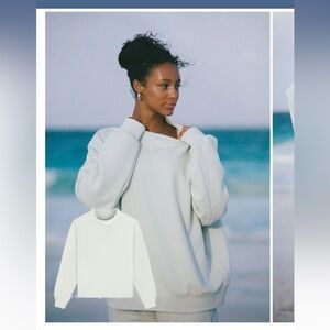 Women's something blue parke Sweatshirt sz s/m